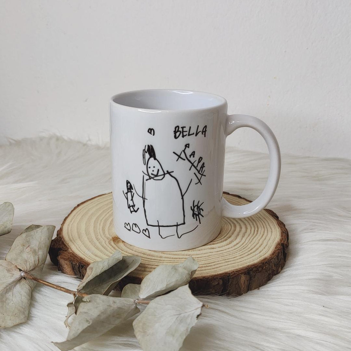 TAZA CON SUS MANITAS