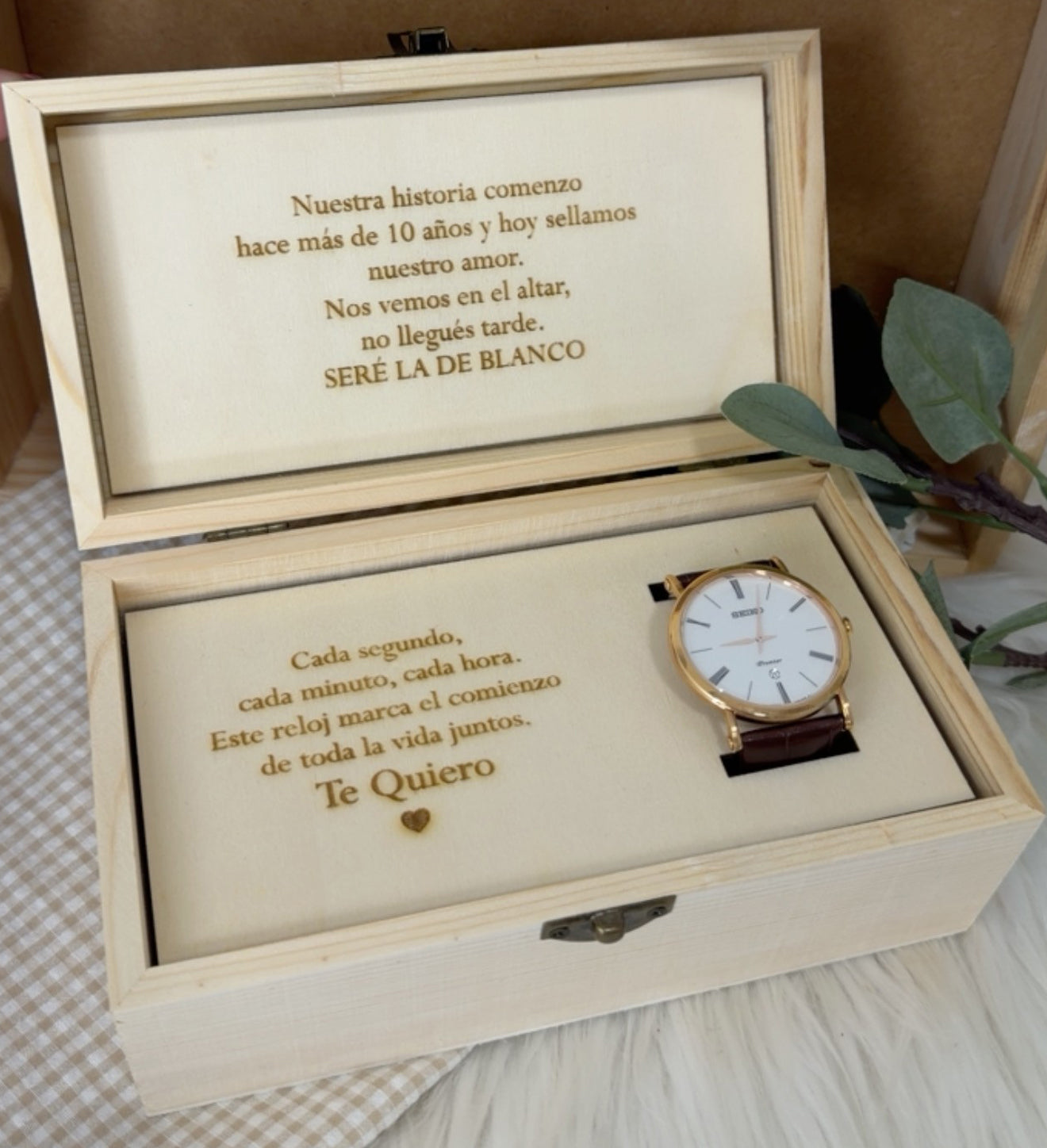 CAJA PERSONALIZADA PARA RELOJ